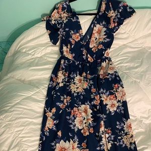 Target floral jumpsuit perfect for fall and spring